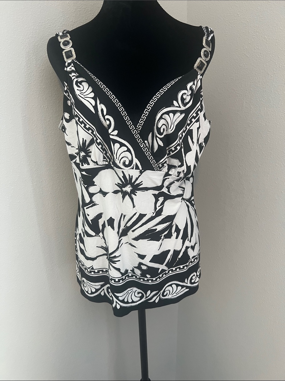 Cache Black and White Floral V-Neck Camisole with Decorative Strap Hardware